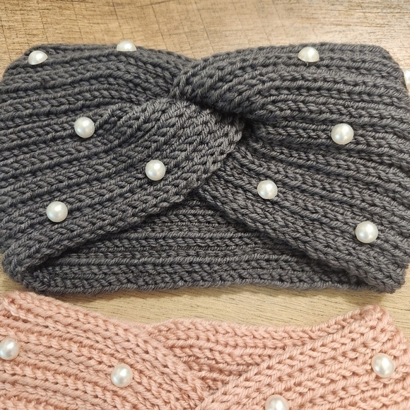 Knit Headbands With Faux Pearls - Picture 3 of 4